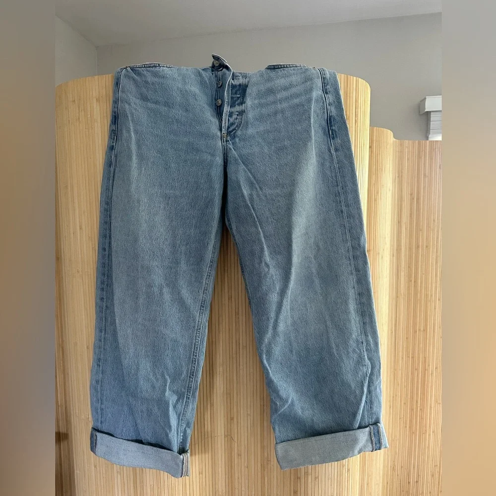 COPY - Citizens of Humanity Ayla Cuffed Jeans in Skylight - Picture 3 of 5